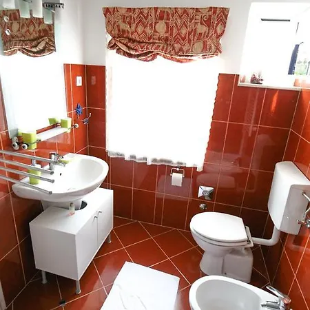 Split City Cosy Apartment *